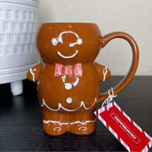 NEW Peppermint Place Gingerbread Man Mug